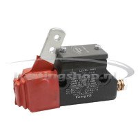 Master brake cylinder behind