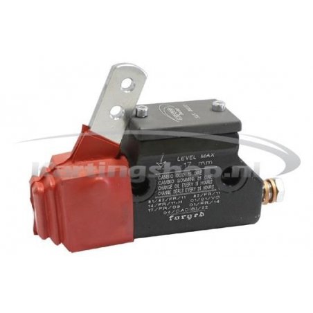 Master brake cylinder behind